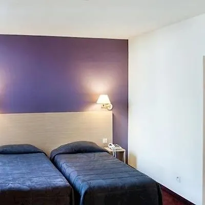 Hotel Continental Lourdes 3*,